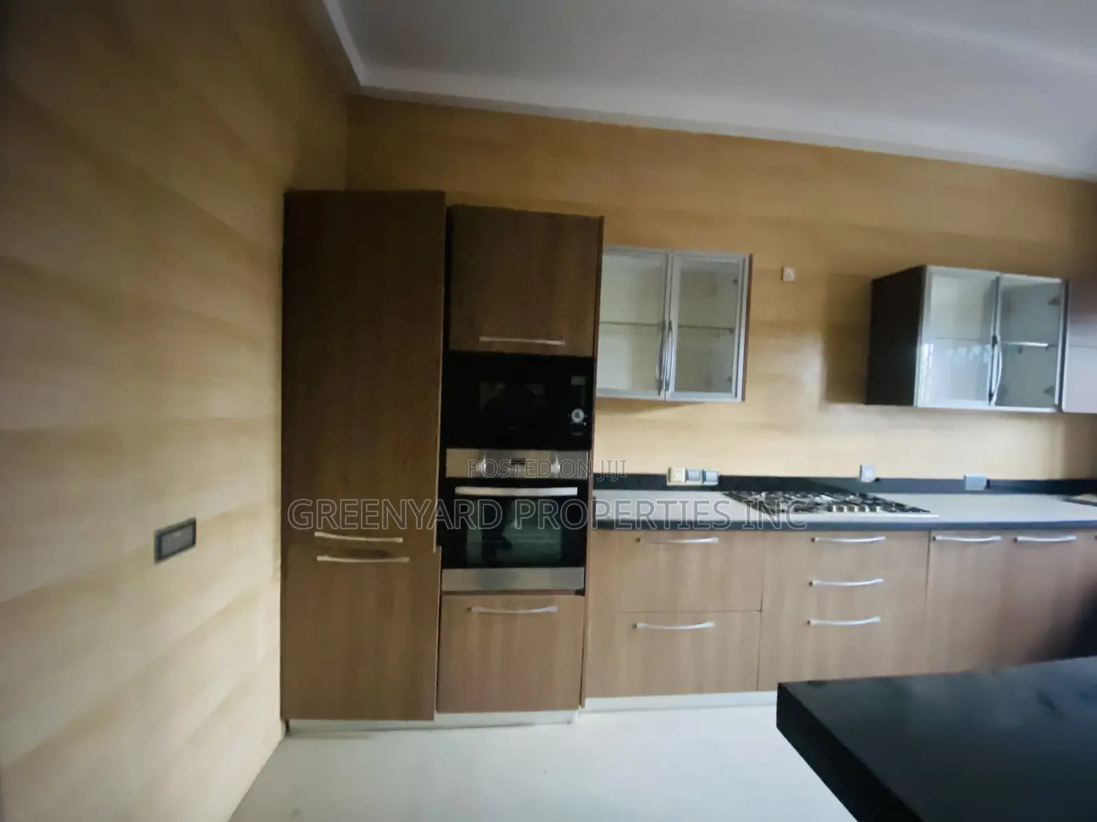 2bdrm Apartment in Adjiringanor, East Legon for rent