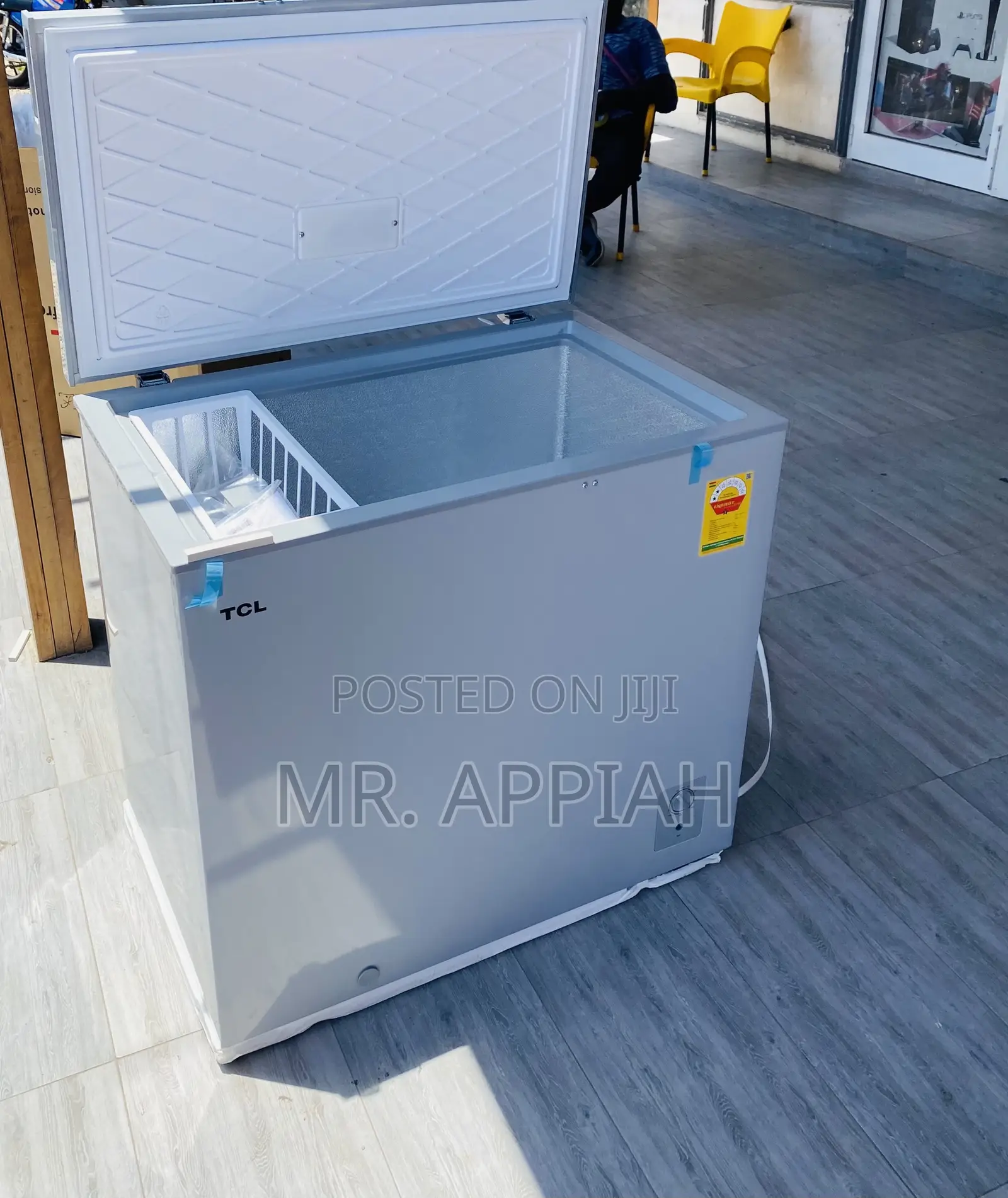 Well Design TCL 280 Single Door Chest Freezer.