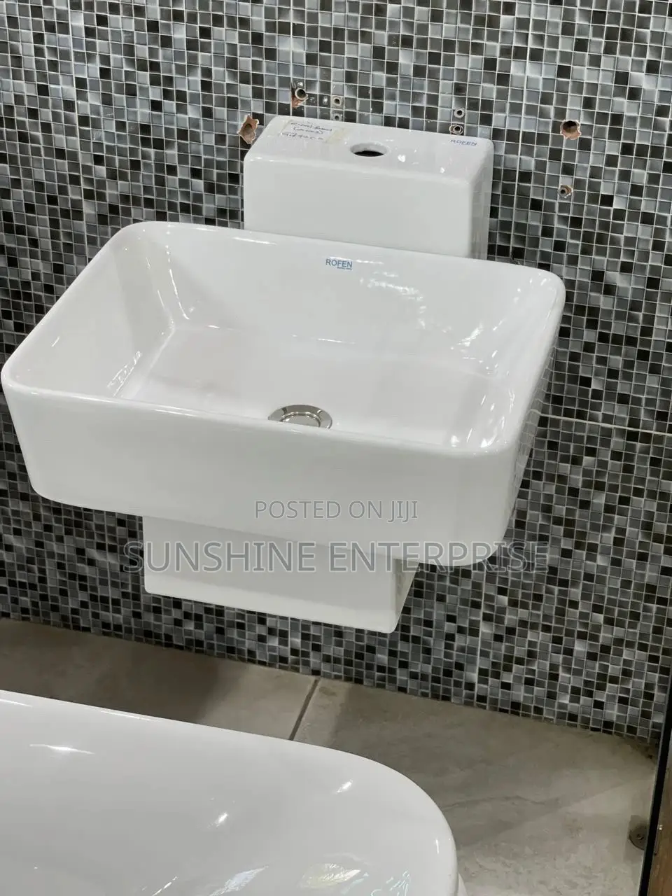 Complete Luxury Wall Hanging Basin