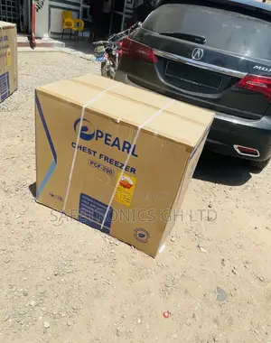 251 Liters PCF-290 Singledoor Pearl Electric Chestfreezer