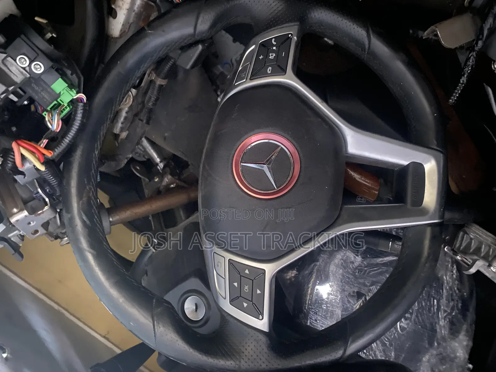 Benz C250,C300,C350 Steering Airbag Available