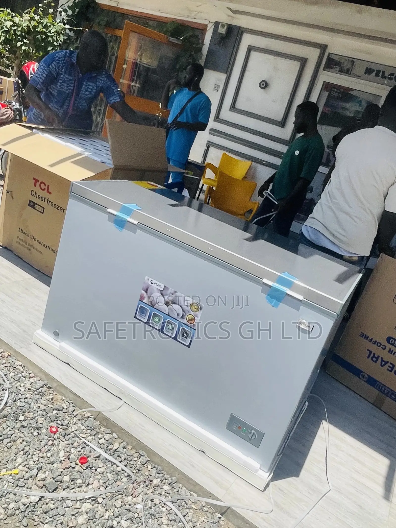 Quality Singledoor PCF-460 Pearl 380 Liters Chestfreezer