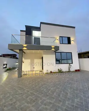 4bdrm House in Adenta for sale