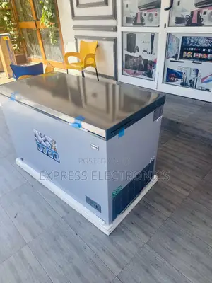 High Performance Chest 380L Freezer Pearl PCF-460