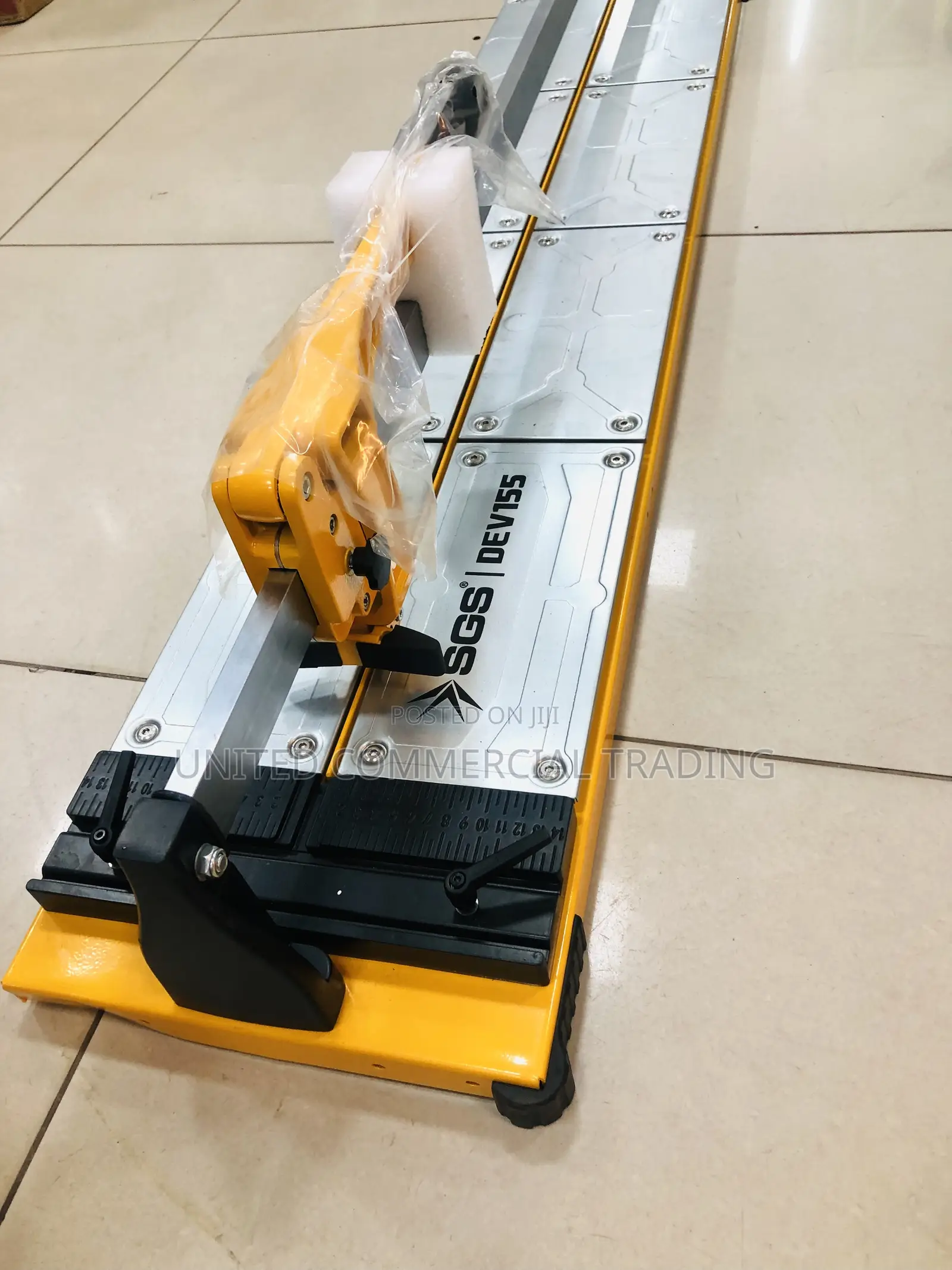 Tile Granite Cutting Machine