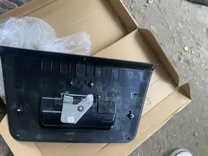 Nissan Navara Back Boot Opener/Locker