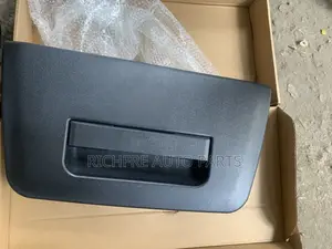 Nissan Navara Back Boot Opener/Locker