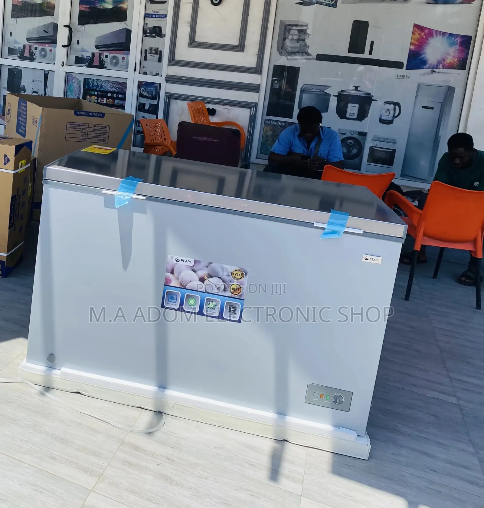 Lovely Design Pearl PCF-460 Single Door Chest Freezer.