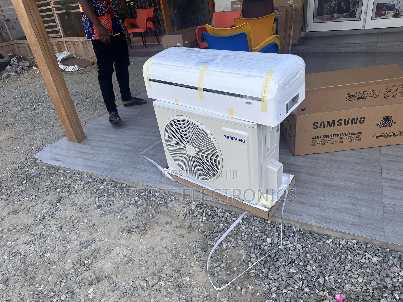 2.5hp Split Samsung R410  