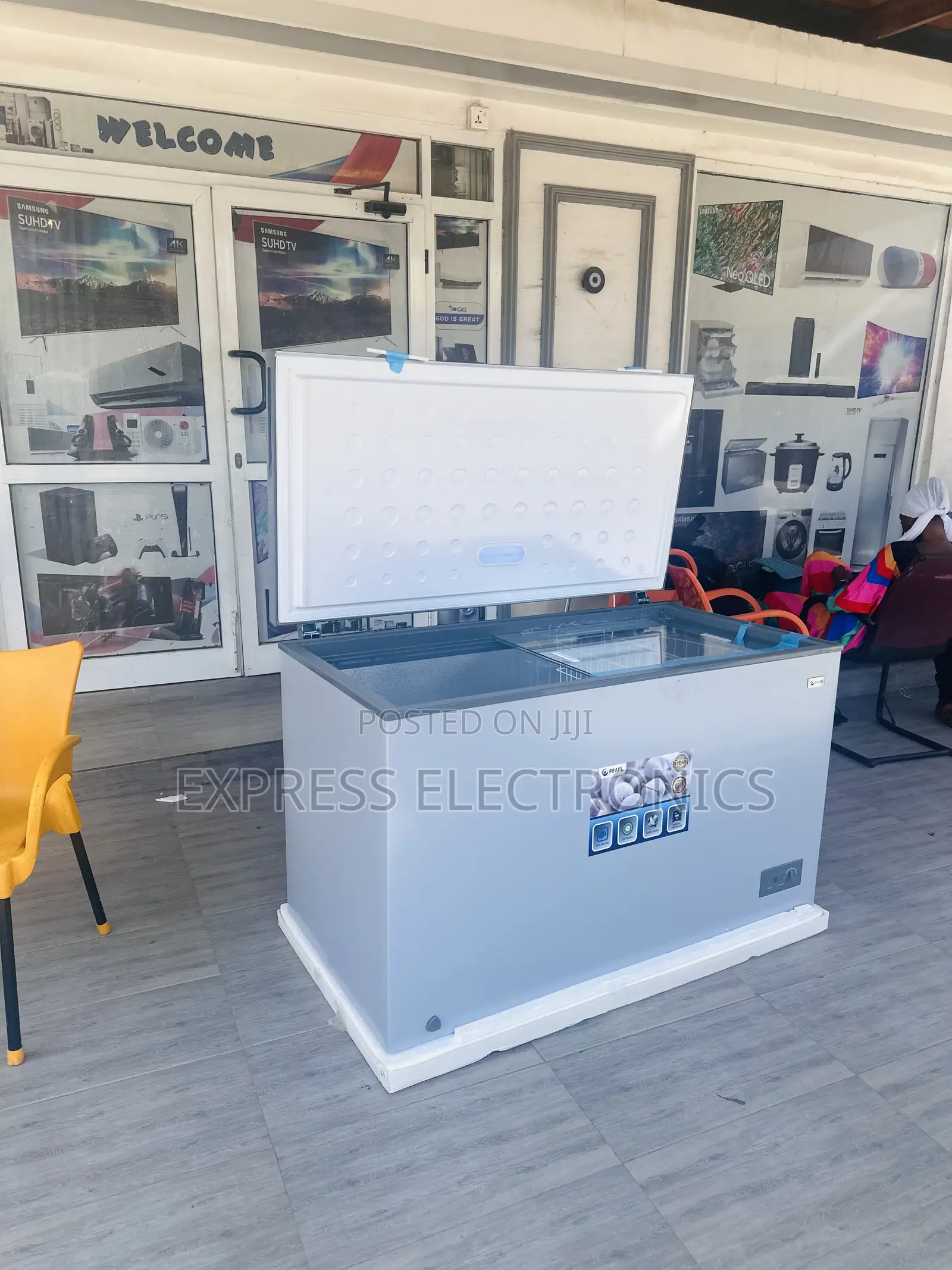 Quality Sleek PCF-460 Single Door 380L