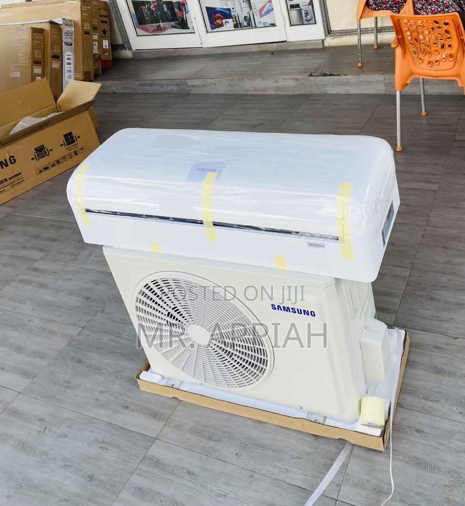 Original Samsung 2.0hp Air Conditioner(Split Type)White.