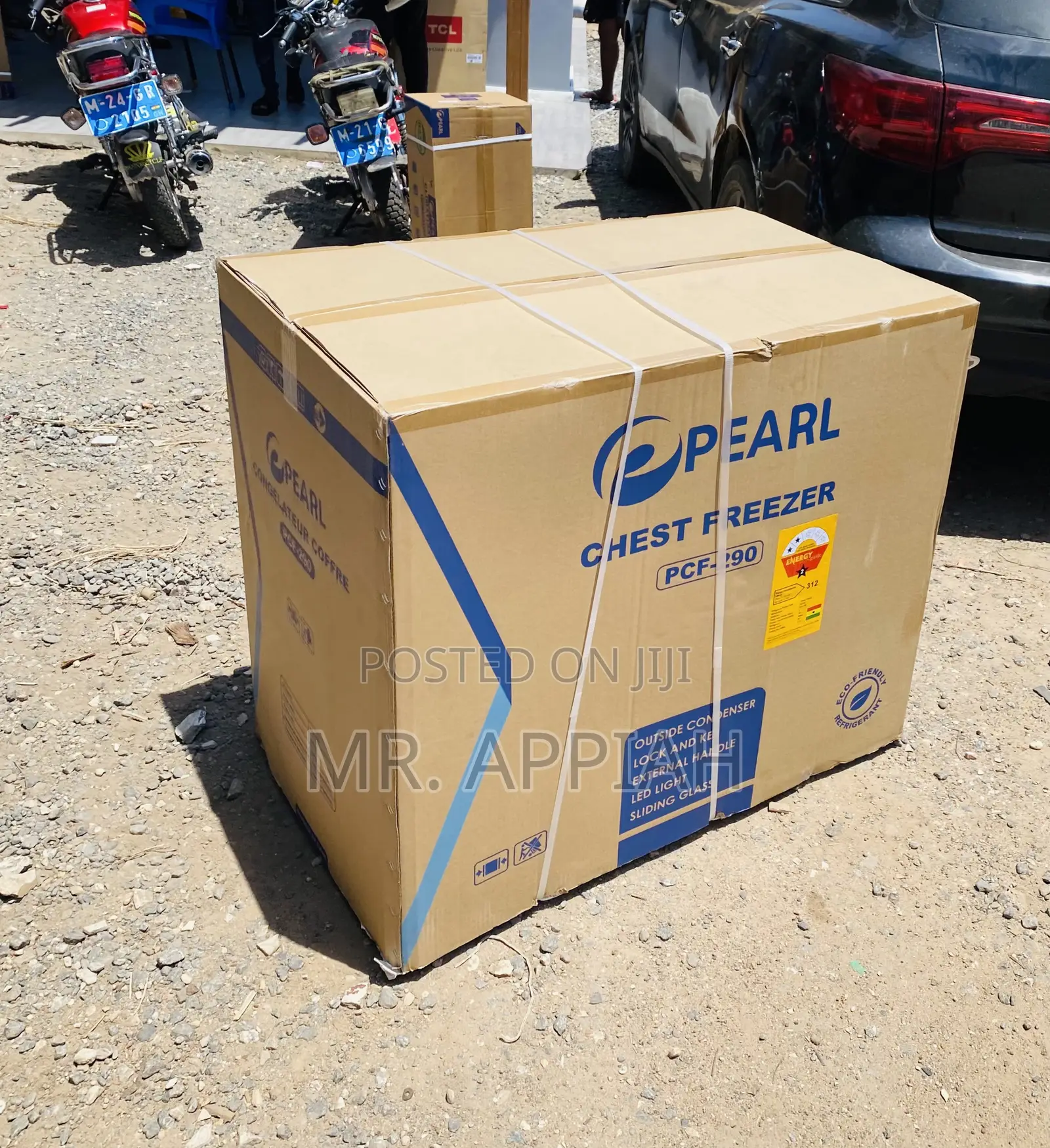 High Quality Pearl PCF-290 1 Door Chest Freezer(Gray).