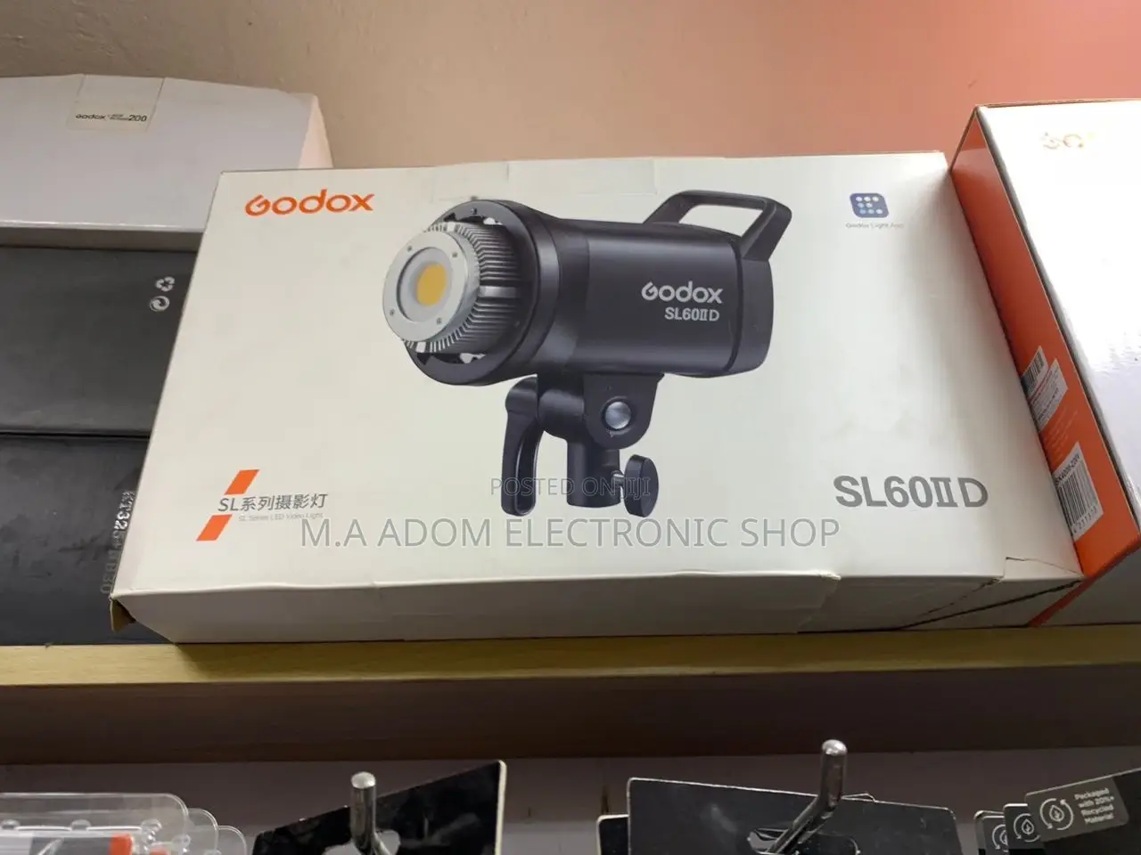 Durable and Affordable Godox SL60IID Led Video Light.