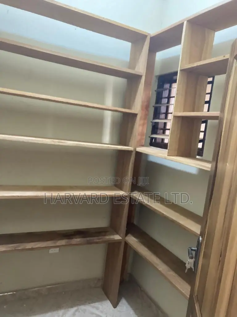 3bdrm Apartment in Tech Appiadu Knust, Kumasi Metropolitan for rent