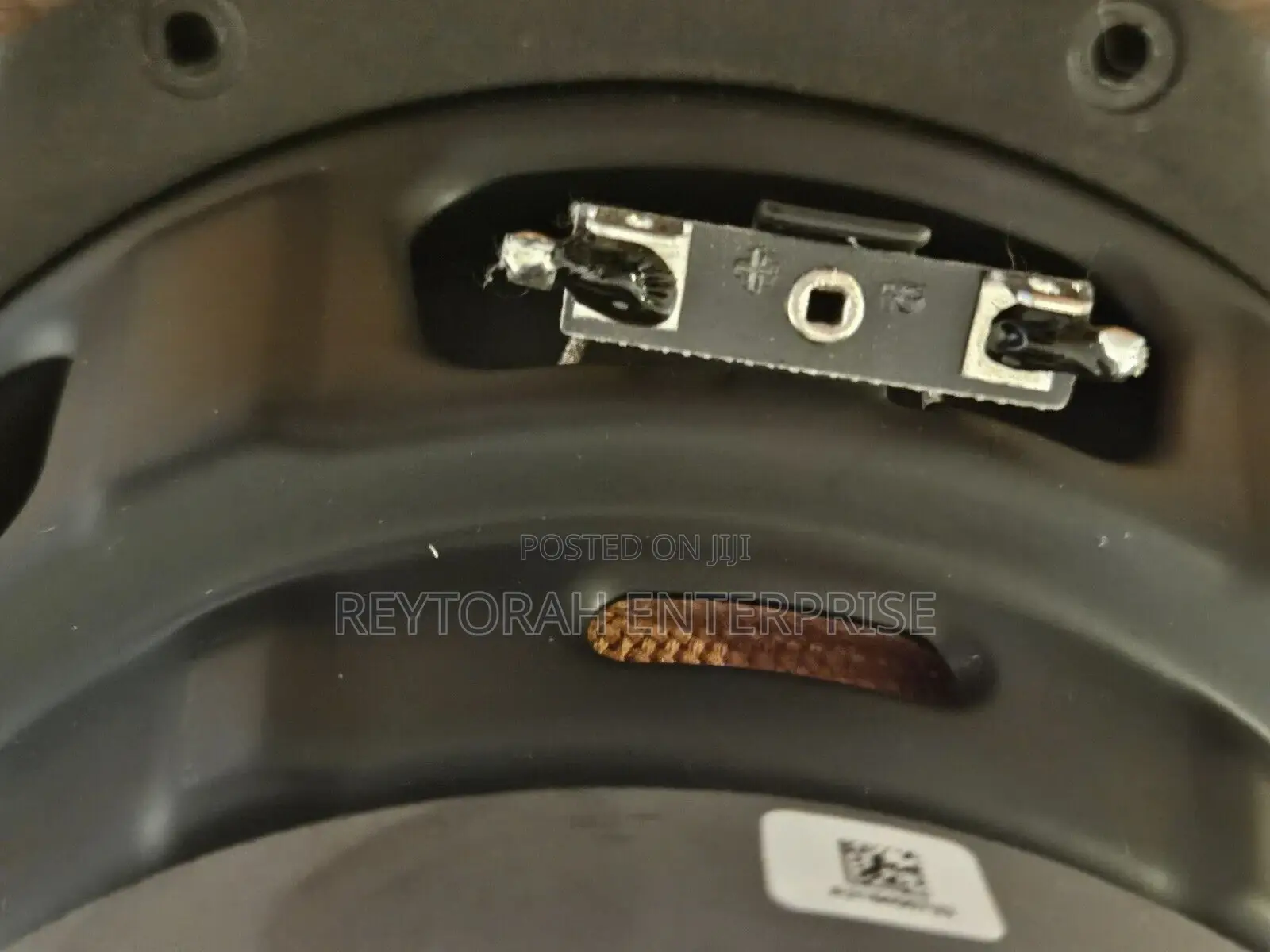 Bose Acoustimass 300 Bass Module 700 Speaker
