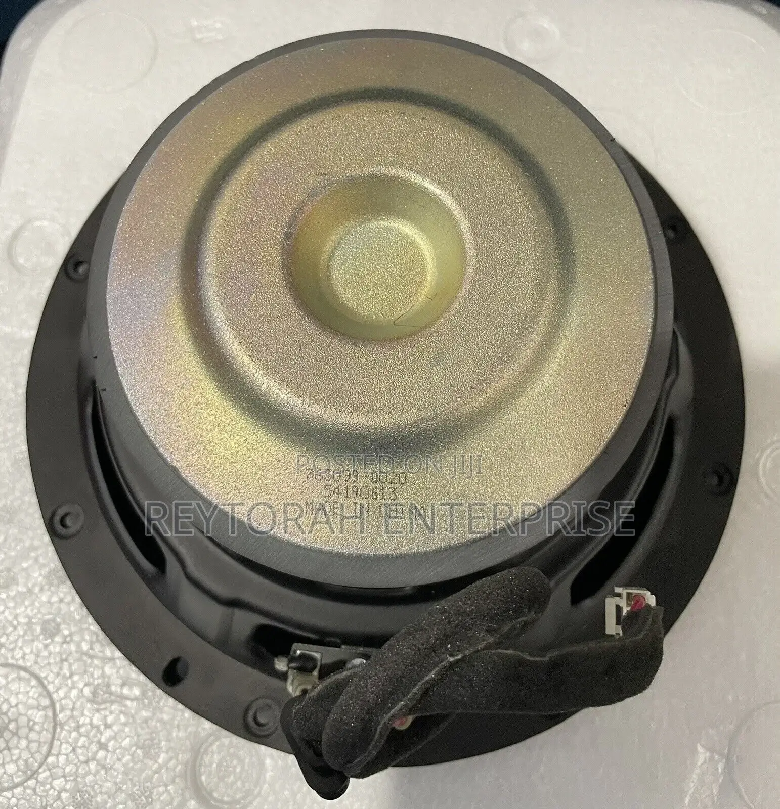 Bose Acoustimass 300 Bass Module 700 Speaker