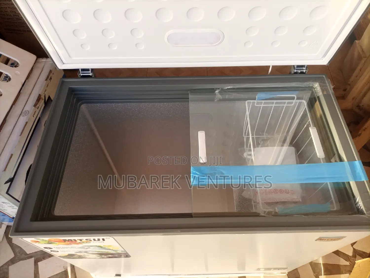 Mitsui 251 Litres Chest Freezer