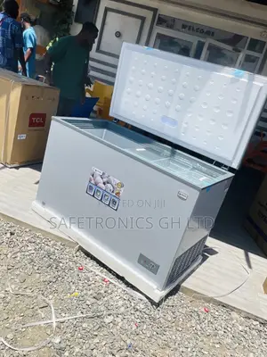 Pearl Singledoor 380 Liters PCF-460 Gray Chestfreezer