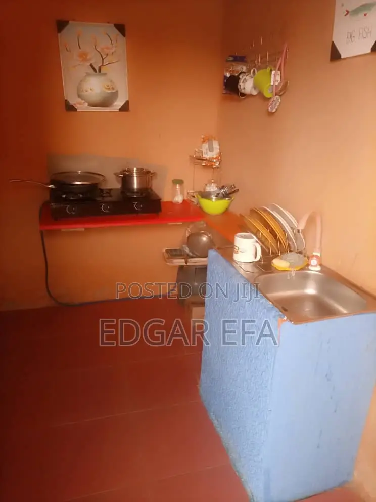 Furnished Room Lapaz 80ghcdailyor