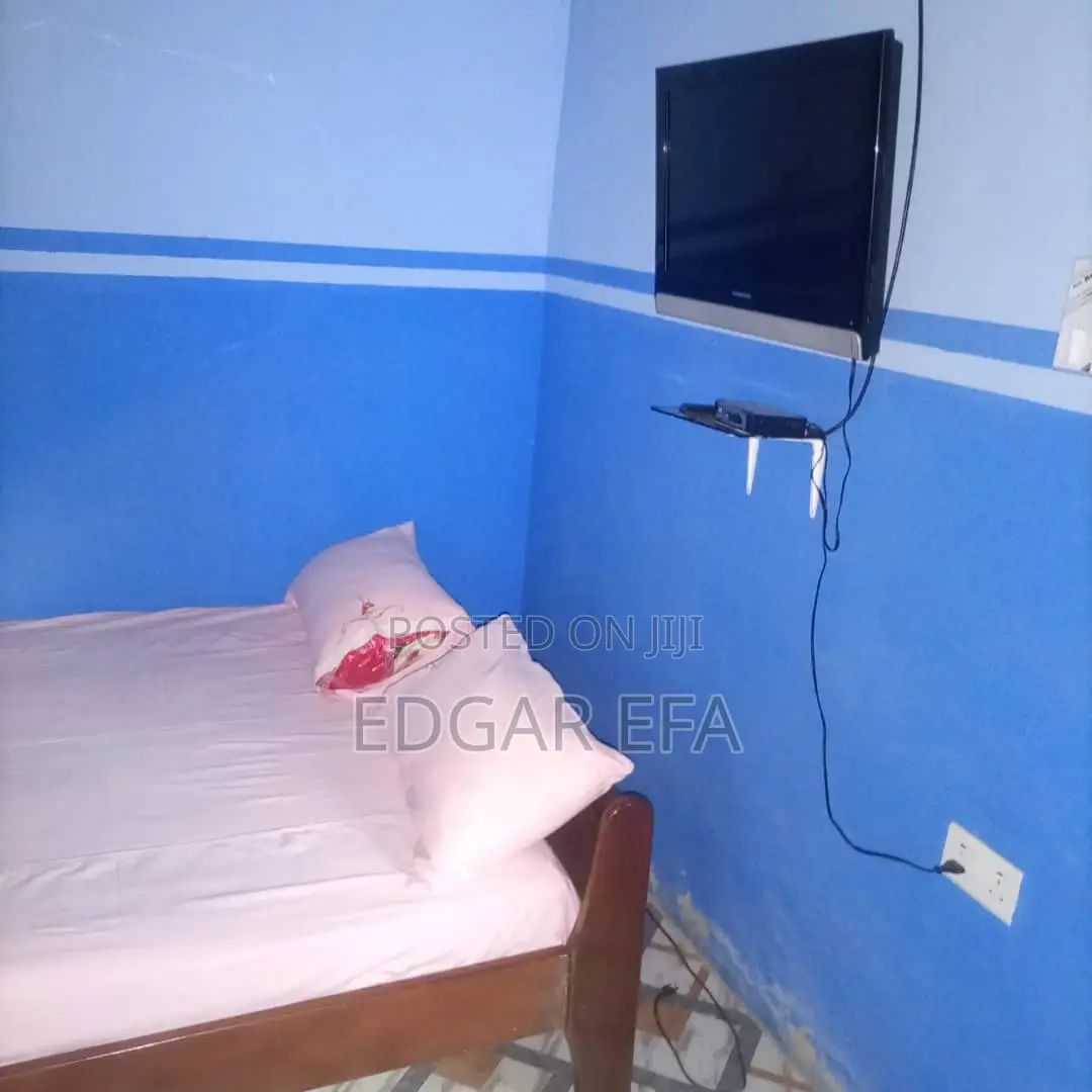 Furnished Room Lapaz 80ghcdailyor