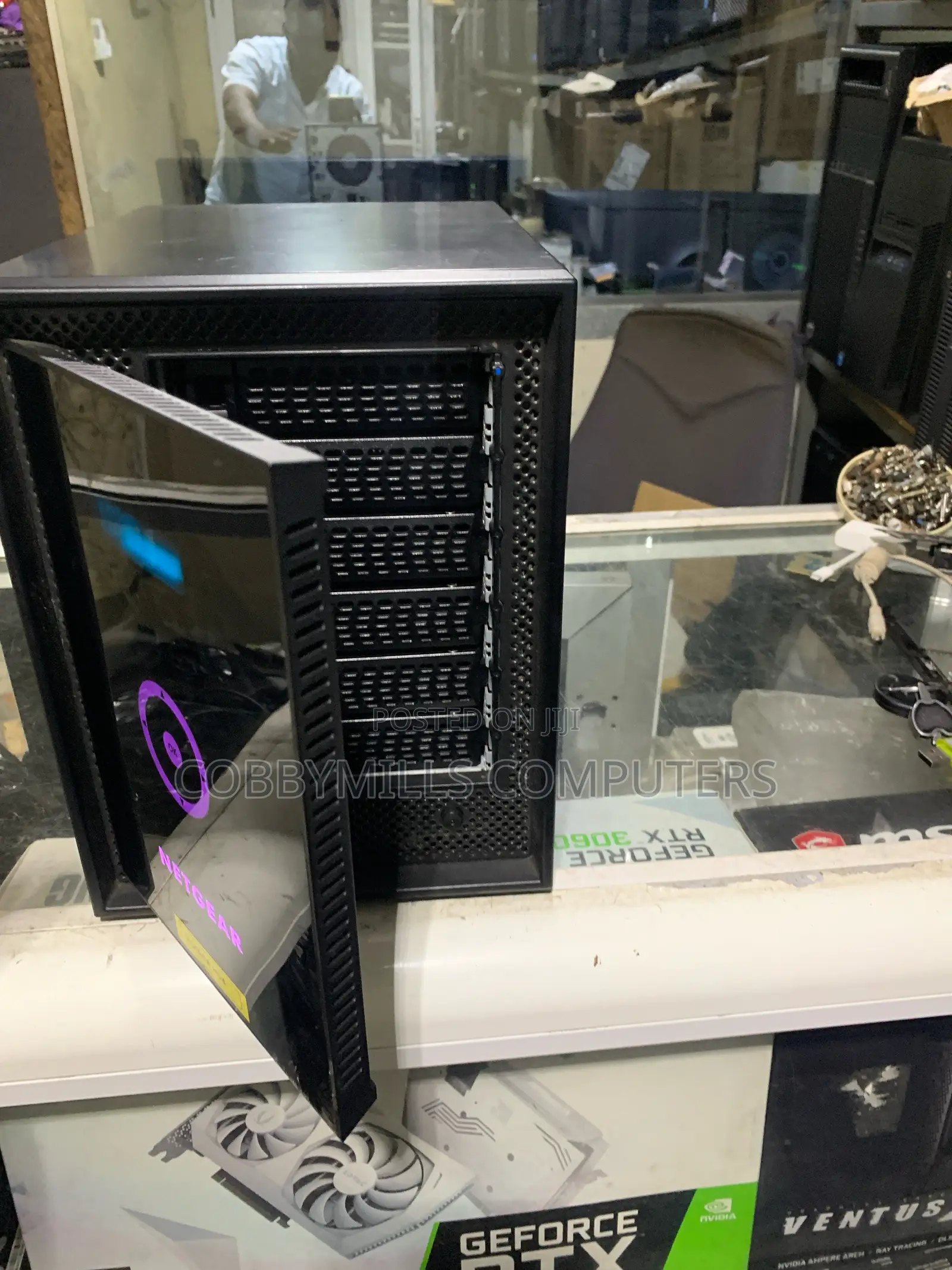 20TB Netgear 6bay NAS Network Storage Disk Station