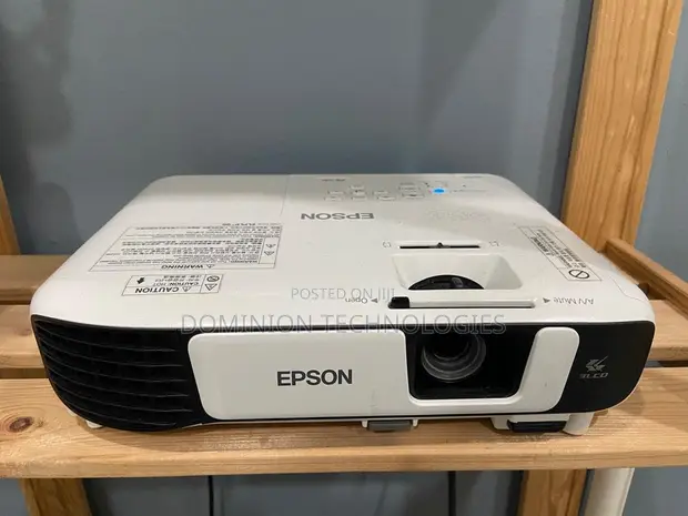 EPSON EB-S41 プロジェクター本体 EPSON EB-S41 プロジェクター本体 【公式通販】