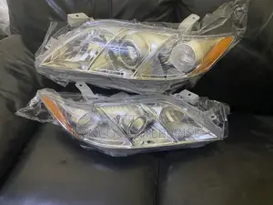 Toyota Camry 2007 -2009 Headlight Pair