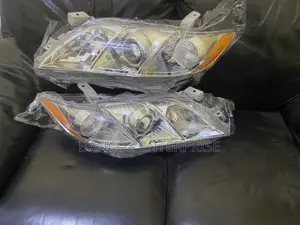 Toyota Camry 2007 -2009 Headlight Pair
