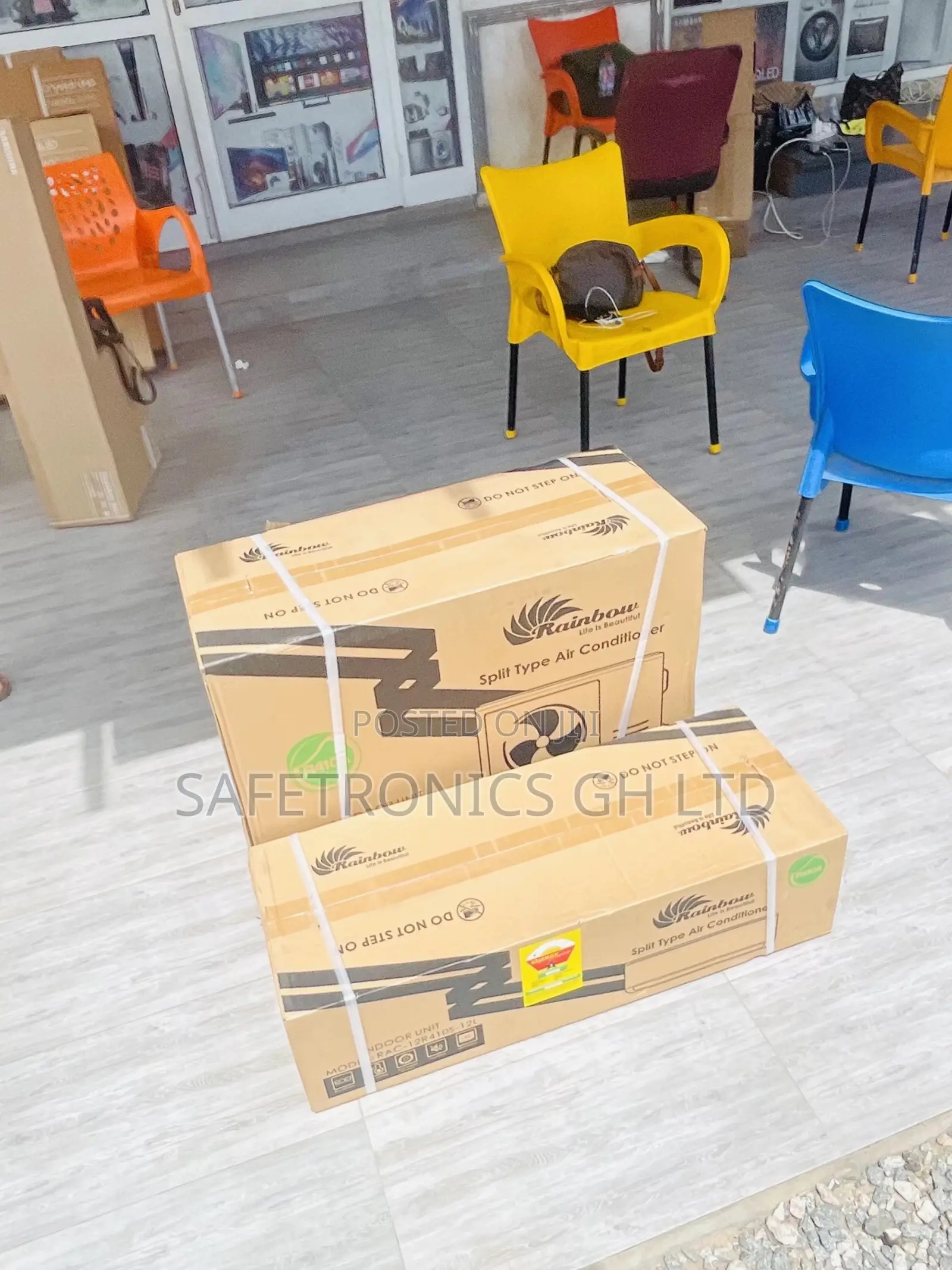 2.5hp Split R410 Gas White Rainbow Airconditioner