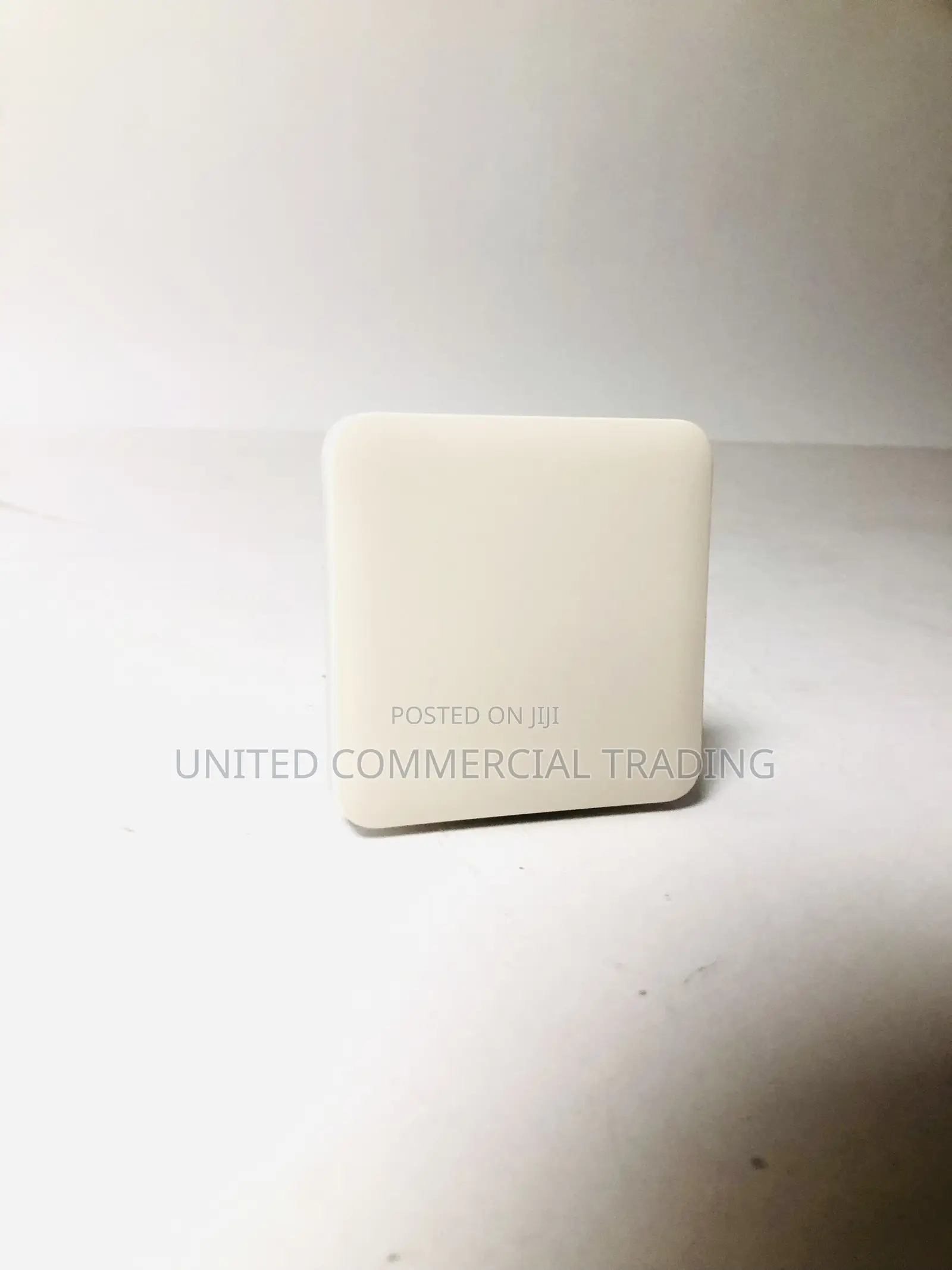 Ajax Solo Button (1-Gang/2-Way Ivory)
