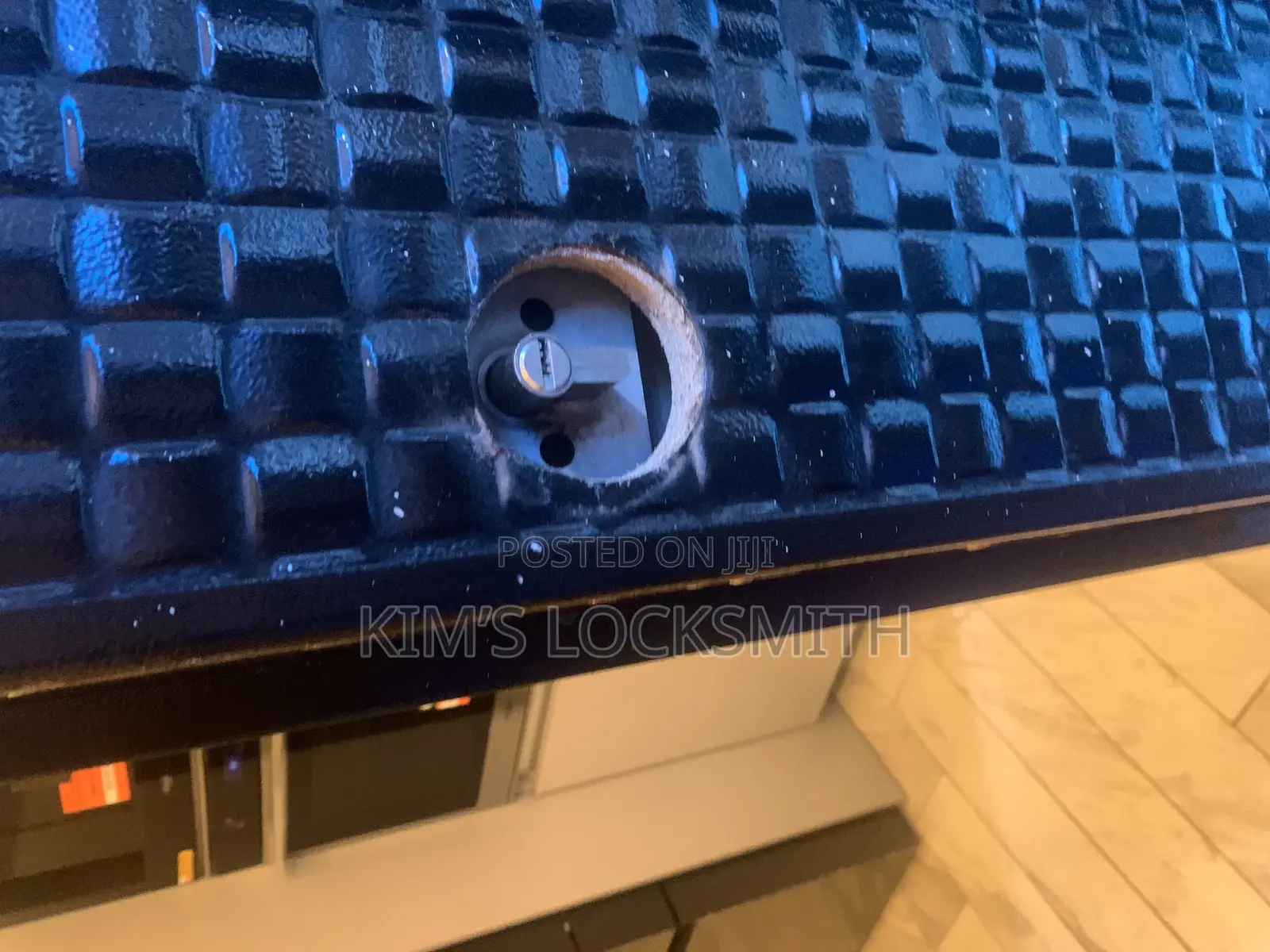 Locksmith (Security Door )