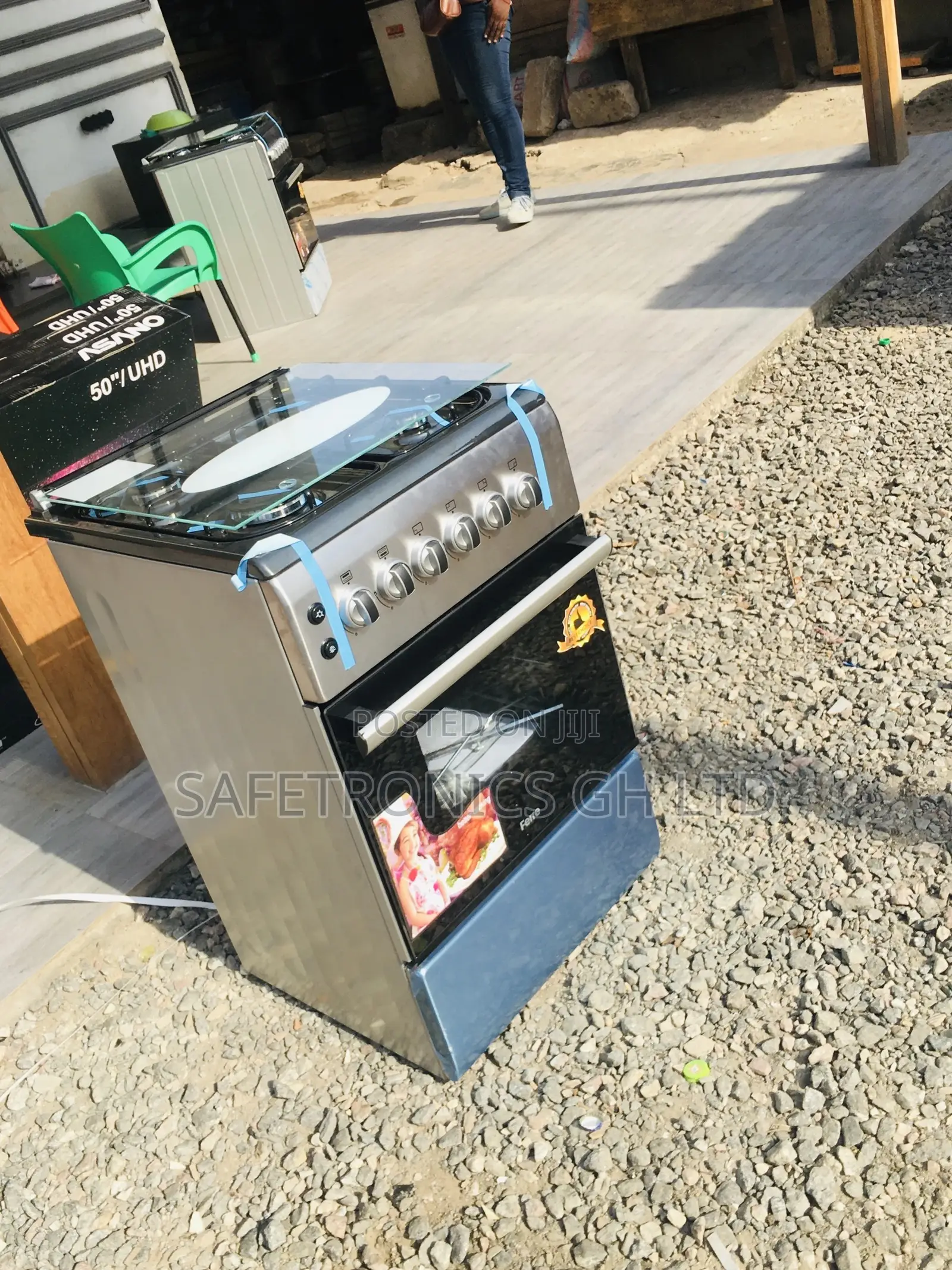 Sealed 50x60 Volcano 4 Gas Cooker Oven With Grill