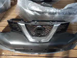 Rogue/Xtrail Front Bumper Complete 2014,2015,2016