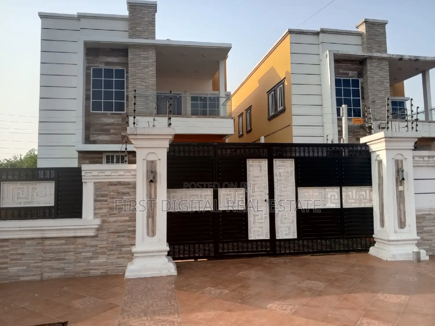 4bdrm Duplex in First Digital Real, West Hills Mall Area for sale