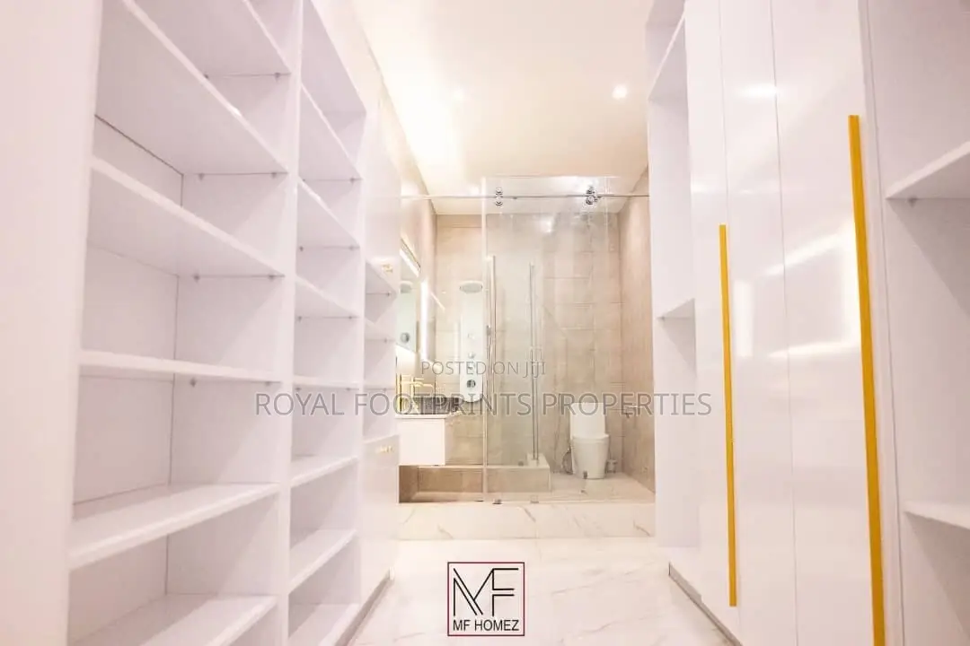 4bdrm House in Royal Footprints, Ashaley Botwe for sale