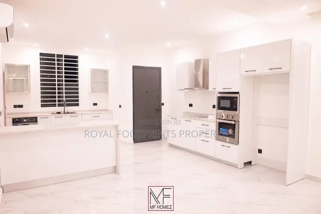 4bdrm House in Royal Footprints, Ashaley Botwe for sale