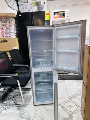 Shop the Best Pearl PF-200B Double Door Bottom Freezer