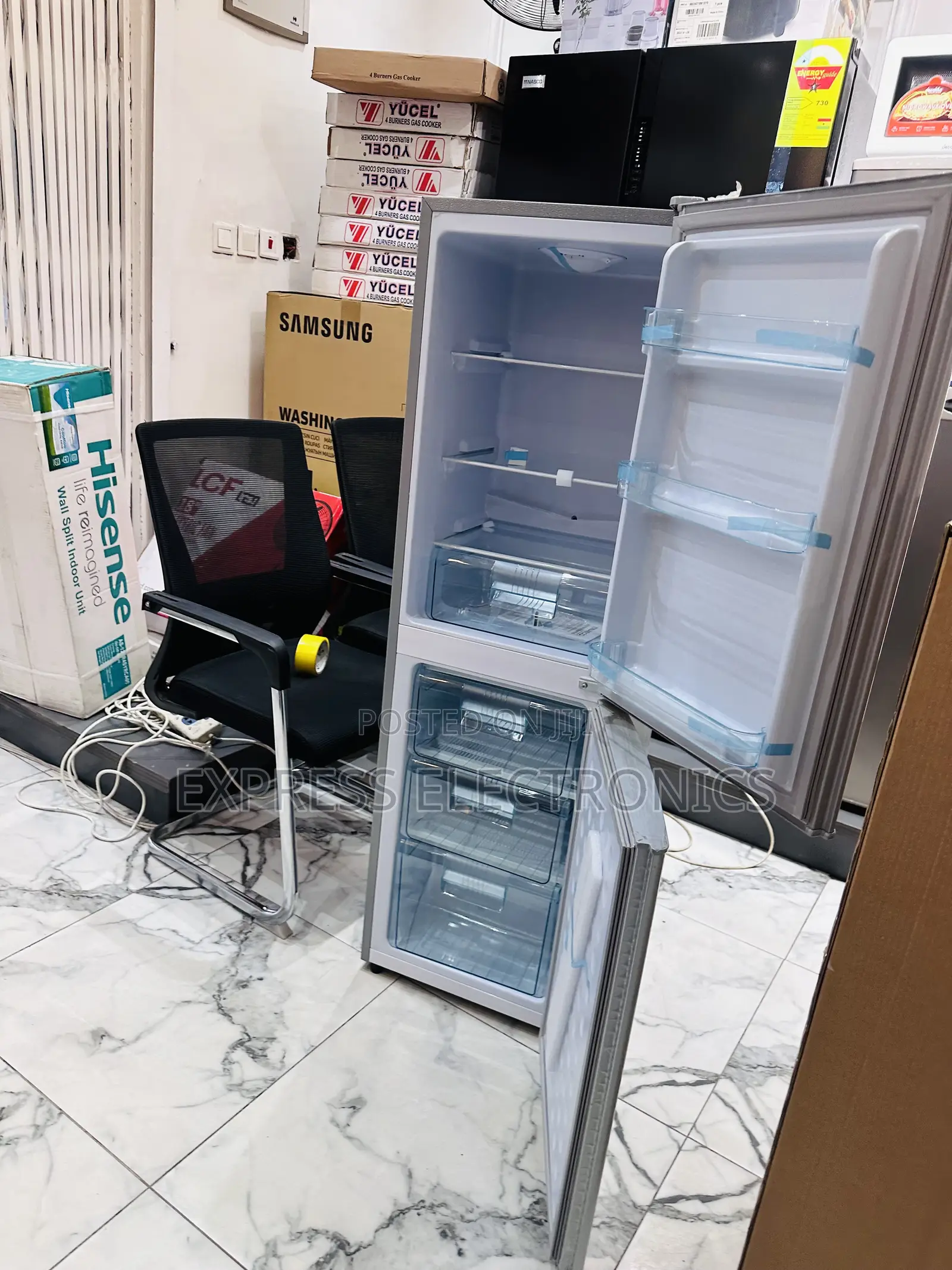 High Quality Sleek Grey Pearl Double Door 200B Fridge