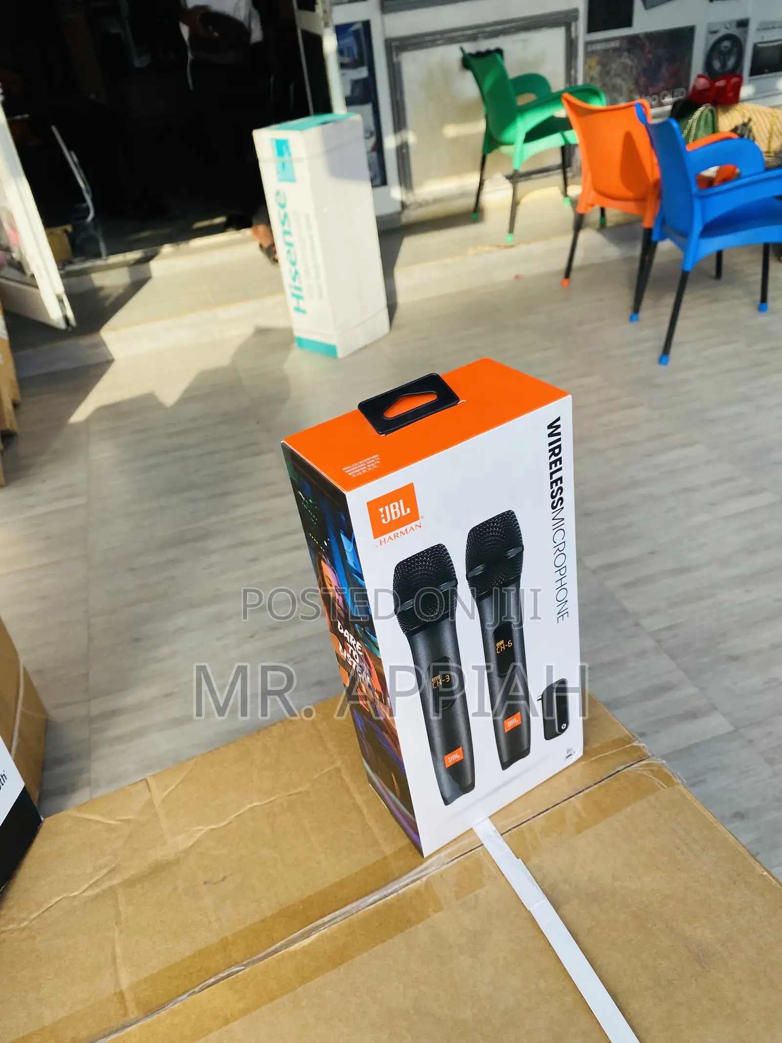 High Quality JBL Wireless Microphone Set.