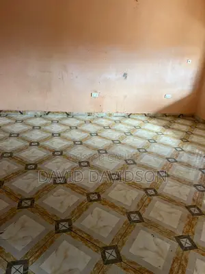 3bdrm Mansion in 3 Bedroom Self, Tema Metropolitan for rent