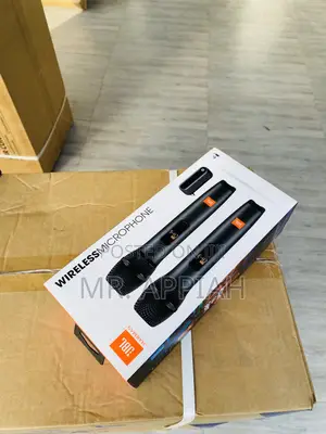 Latest and Affordable JBL Wireless Microphone Set.