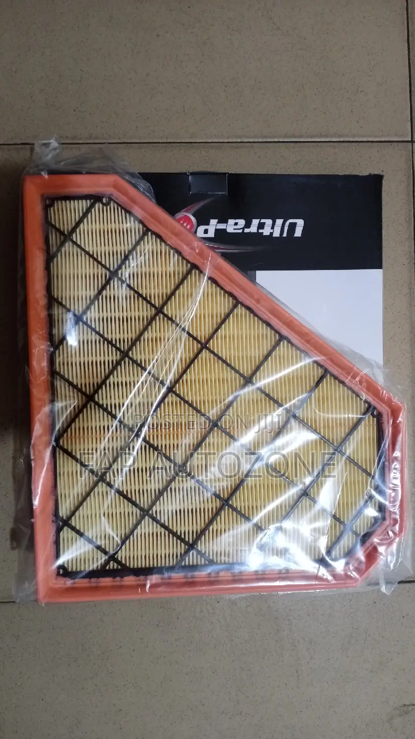 01508. Original Cadillac CTS Air Filter From Usa. Wa10400
