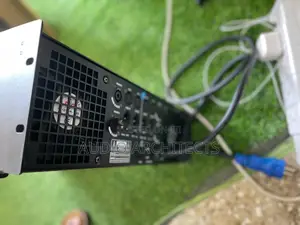 Ca55 Crest Audio 4 Channel Amplifier