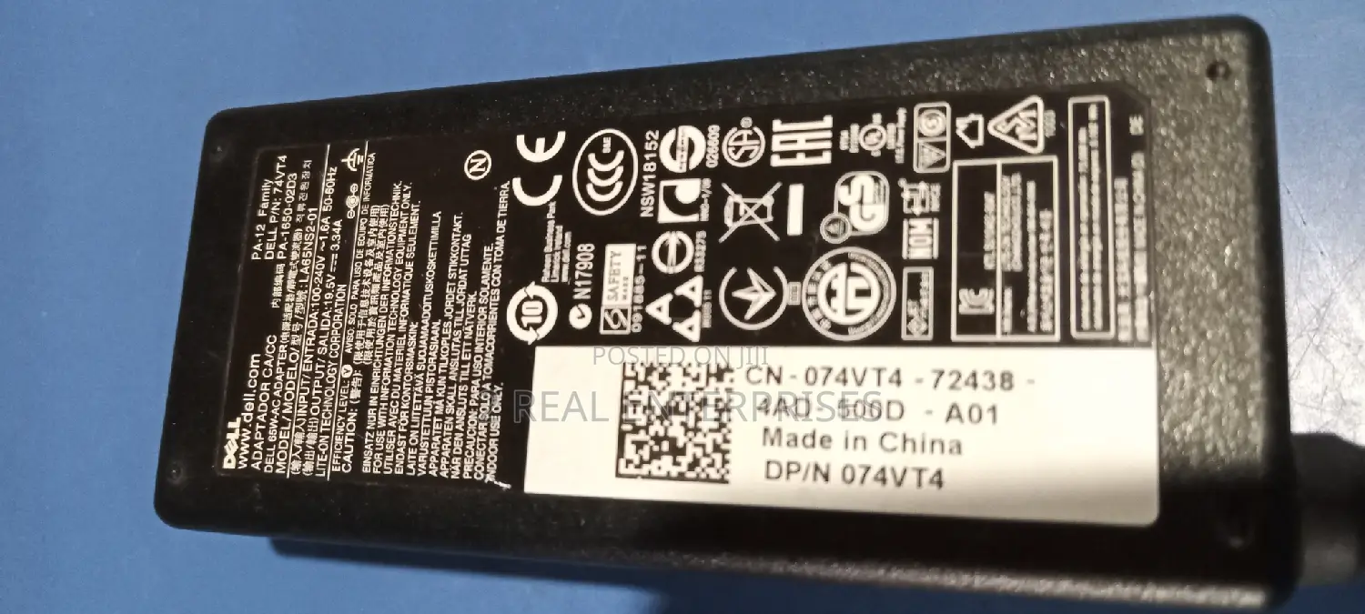 Original Dell Laptop Adapter 19.5V FA45NE1-00 LA65NS2-01