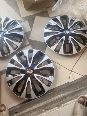 Nissan Wheel Cap