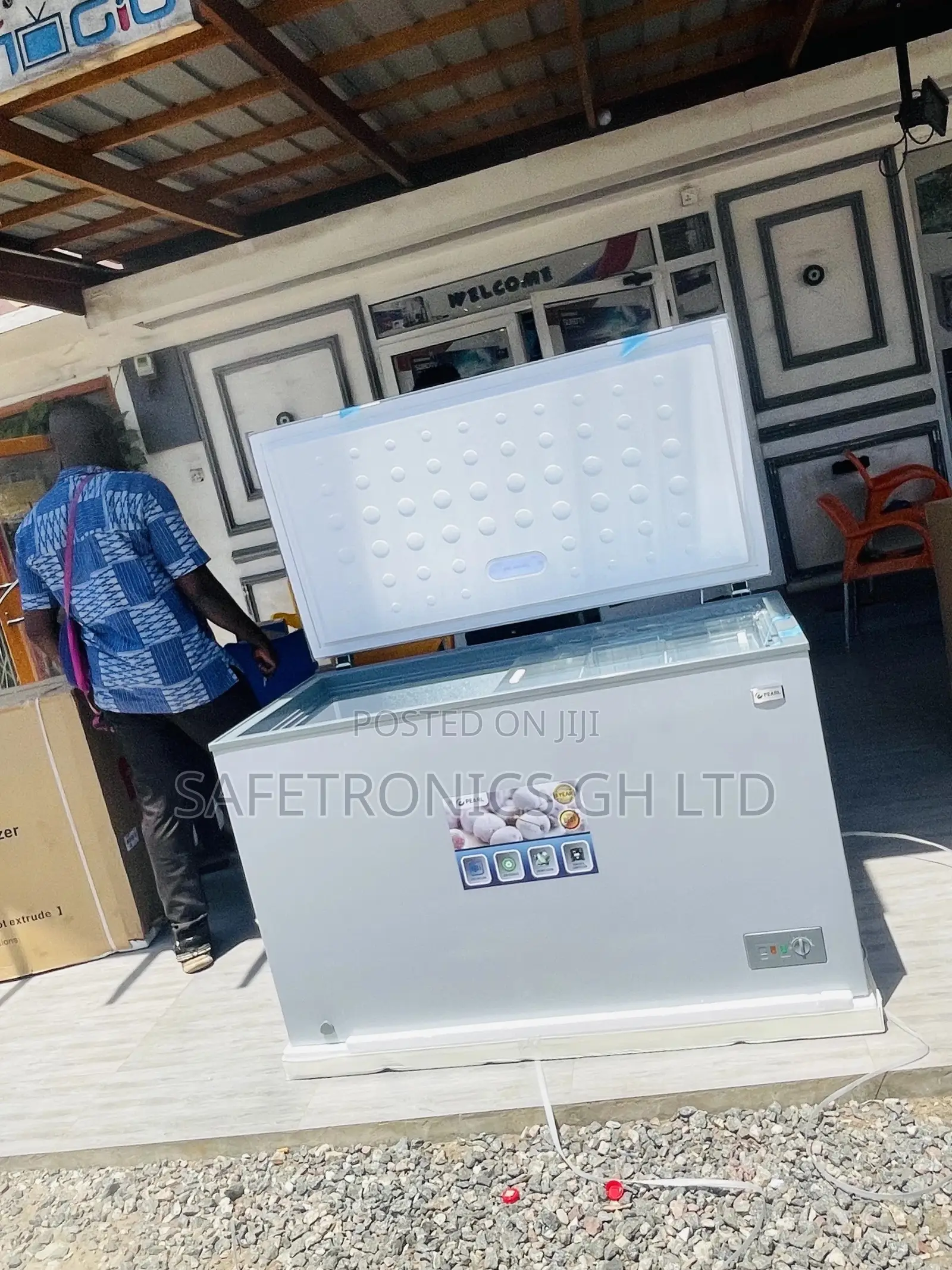 Electric Pearl PCF-460 Singledoor 380 Liters Chestfreezer