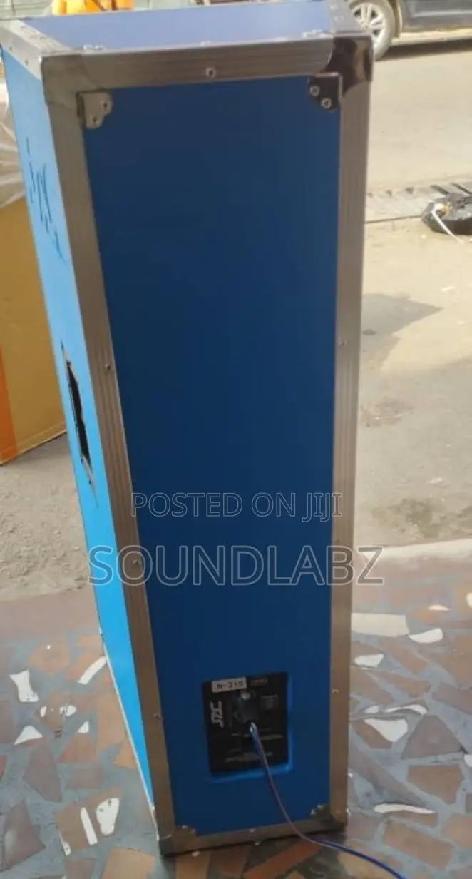 Jac Full Range Speaker in Case