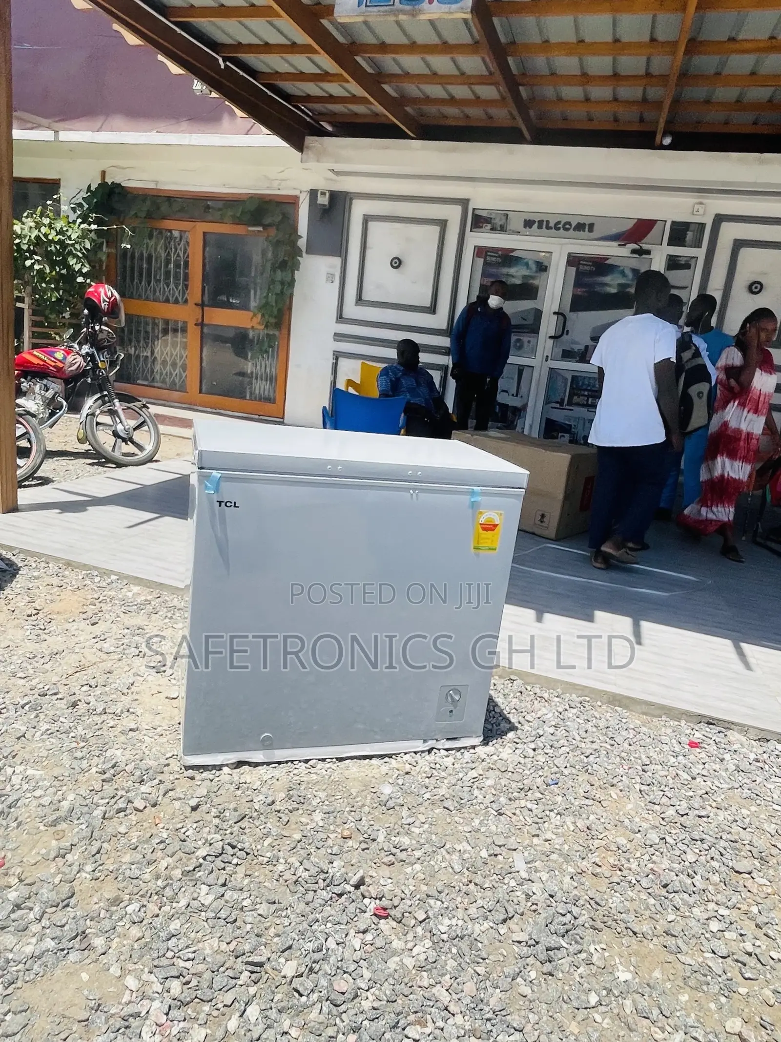 Durable Electric TCL 208 Gray Singledoor Chestfreezer