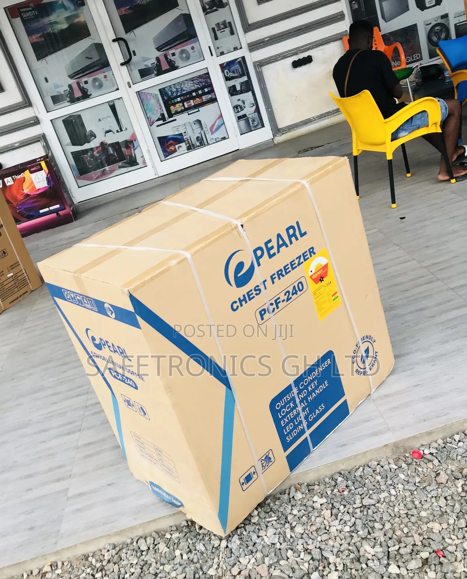 PCF-240 Singledoor Pearl Electric 200 Liters Chestfreezer
