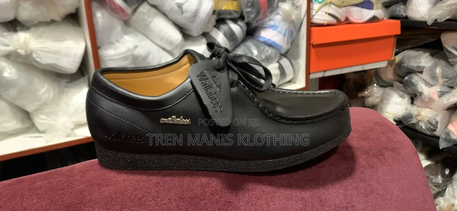 Wallabees Black Leather Shoe